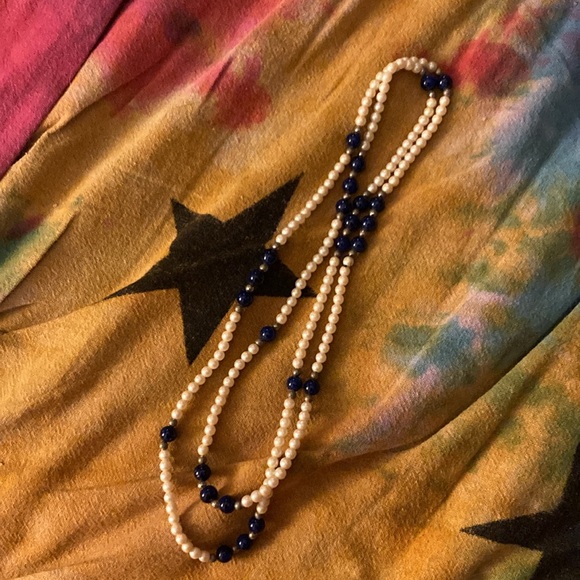 Pearl and Onyz bead Necklace - Picture 5 of 6